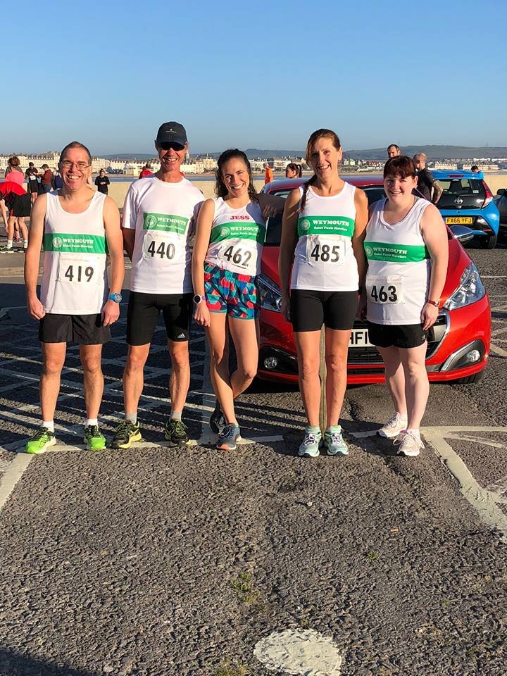 Road Runners start of Weymouth 10